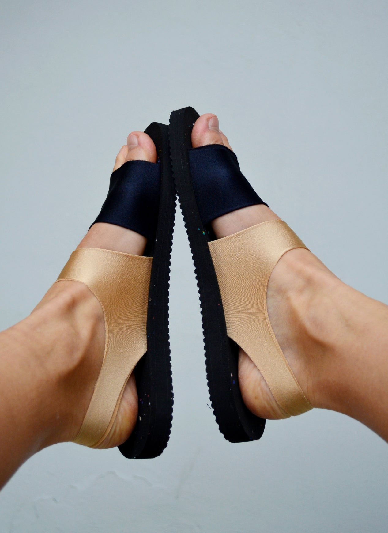 Dvoudílné sandály Plove Light Black Golden