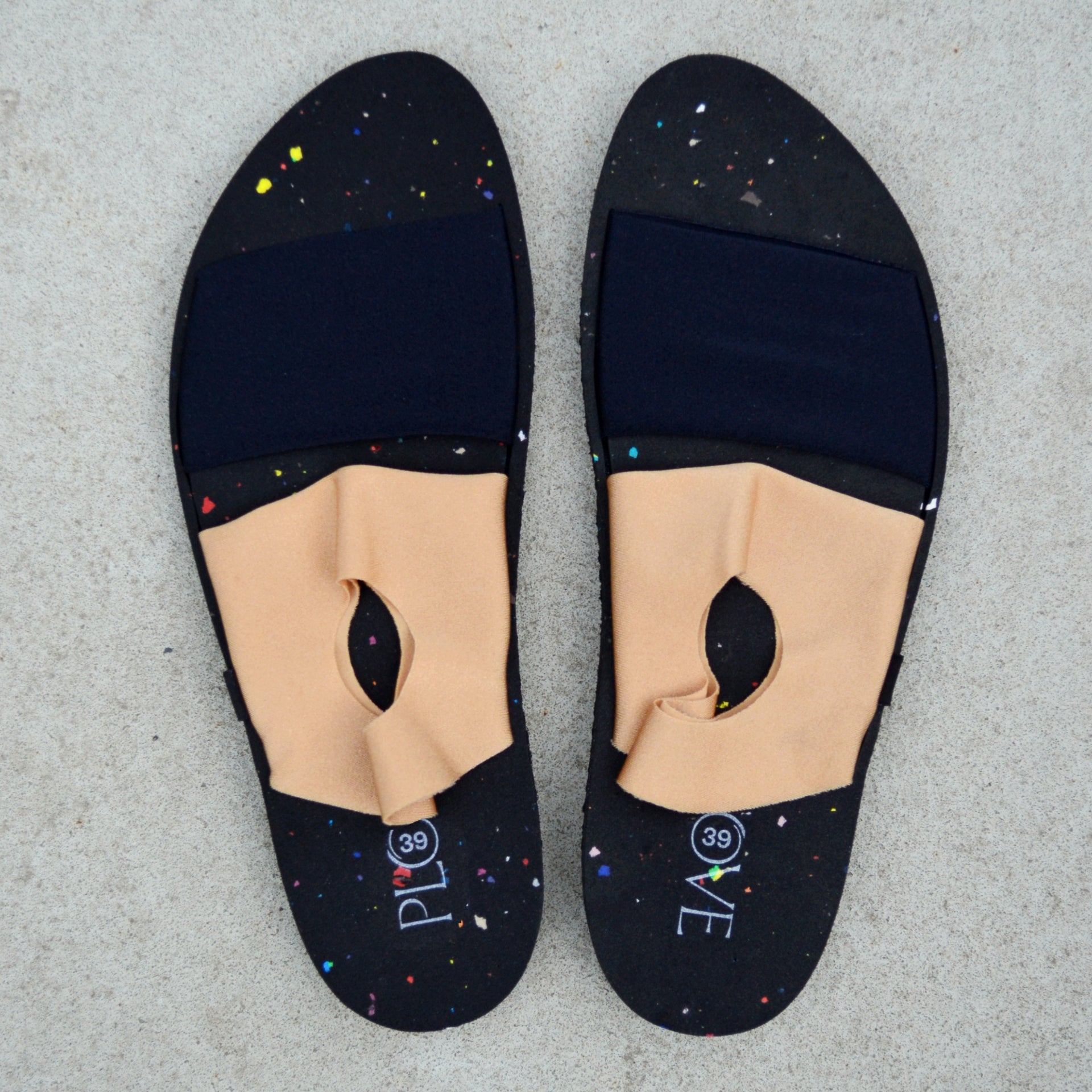 Dvoudílné sandály Plove Light Black Golden