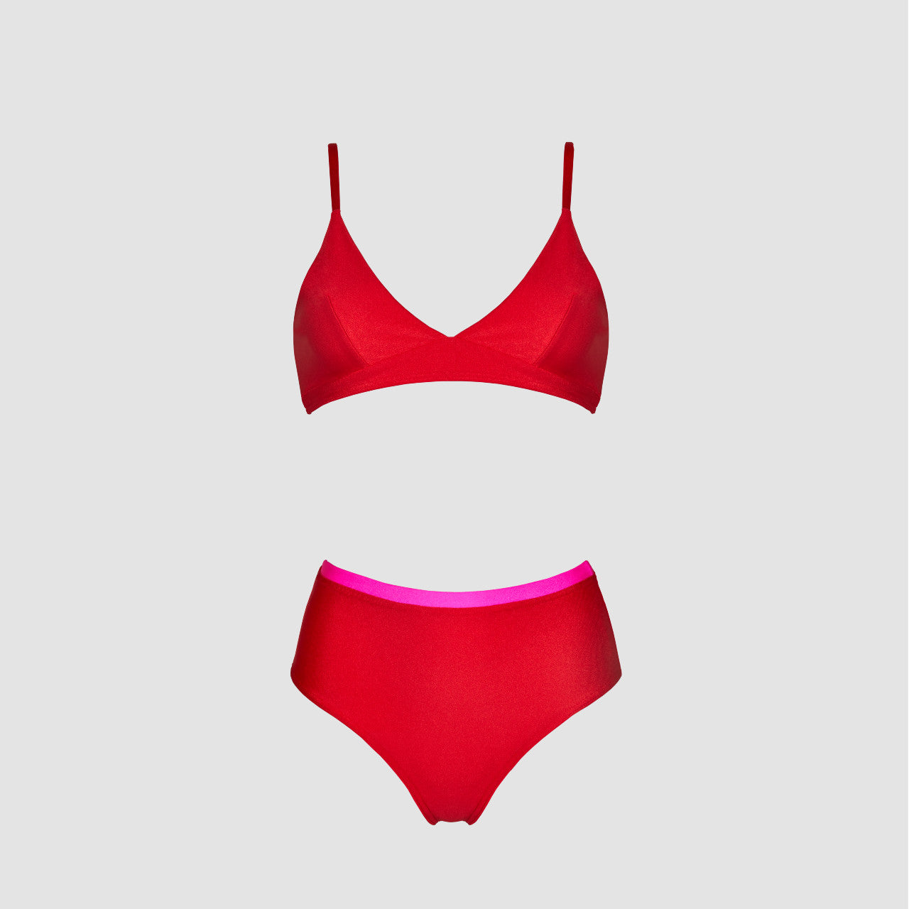 Dvoudílné plavky Donna ve výrazné červené podtrhnou vaši ženskost a přirozenou krásu. 
